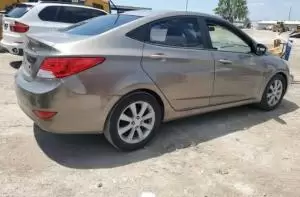 هونداي اكسنت 2013 للبيع